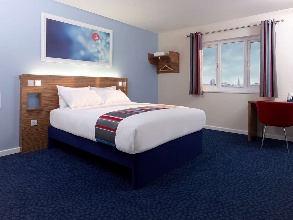 Travelodge Milton Keynes Old Stratford Ruang foto