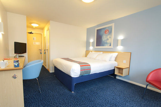 Travelodge Milton Keynes Old Stratford Ruang foto